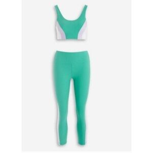 EUC! Wilo Mint Green Women's Activewear Set, Size Medium